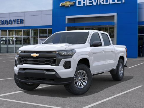 New 2026 Chevrolet Colorado LT w/ Advanced Trailering Package AWD/4WD image 30