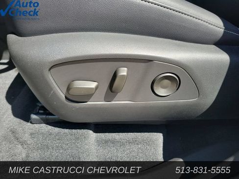 Used 2026 Chevrolet Traverse LT AWD/4WD image 23