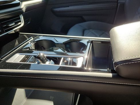 New 2026 Volkswagen Atlas SE image 20