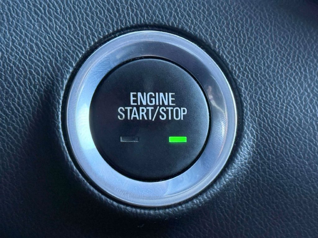 Used 2018 GMC Terrain SLE w/ Driver Convenience Package AWD/4WD image 22