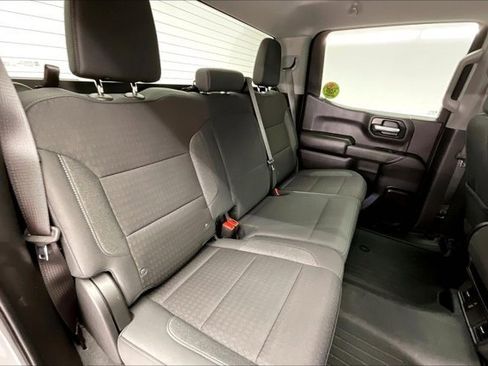 Used 2024 Chevrolet Silverado 1500 Custom image 18