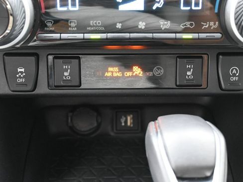 Used 2024 Toyota RAV4 XLE Premium AWD/4WD image 25