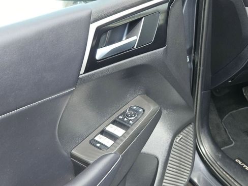 Used 2025 Mitsubishi Outlander SE AWD/4WD image 15