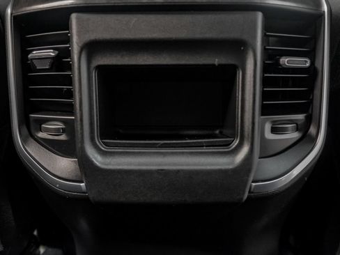 Used 2024 RAM 3500 Big Horn w/ Night Edition AWD/4WD image 37
