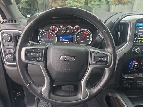 Used 2020 Chevrolet Silverado 1500 RST image 24