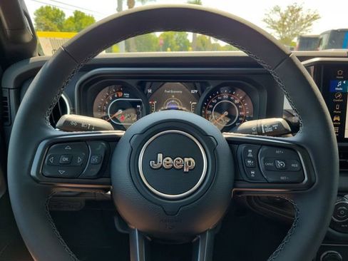 New 2026 Jeep Gladiator Sport image 16