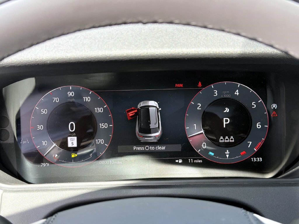 New 2026 Land Rover Range Rover Velar S AWD/4WD image 27
