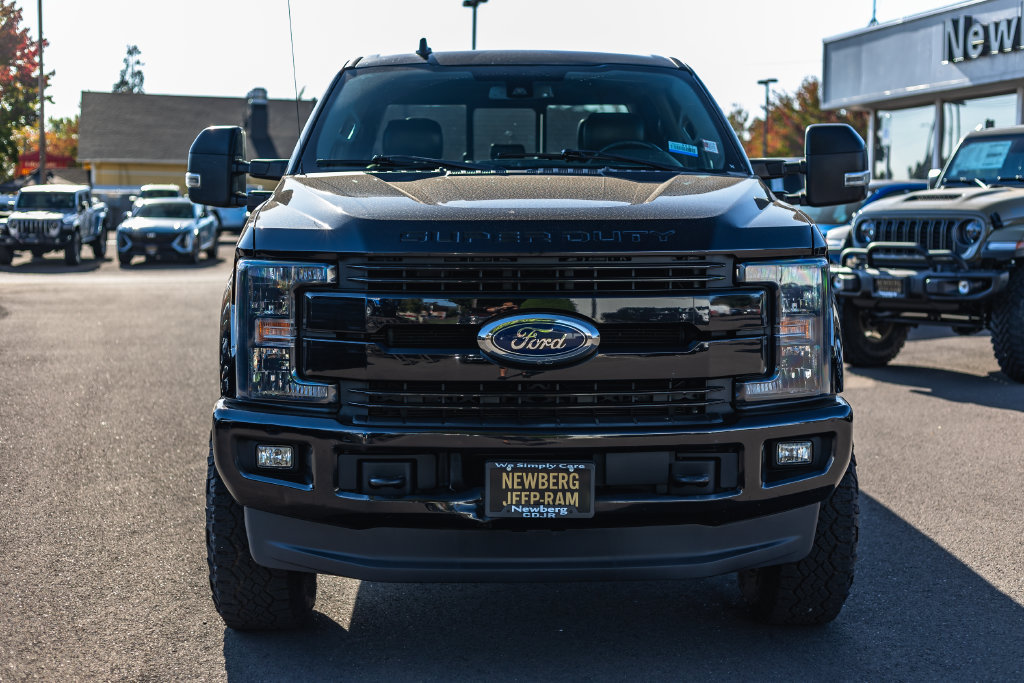Used 2019 Ford F350 Lariat AWD/4WD image 5
