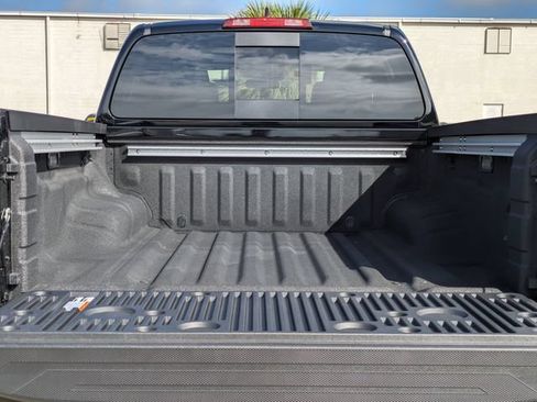 New 2026 Nissan Frontier Pro-X w/ Pro-X Convenience Package RWD image 13