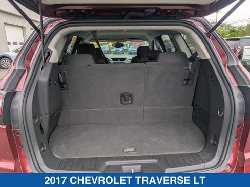 Used 2017 Chevrolet Traverse LT AWD/4WD image 33