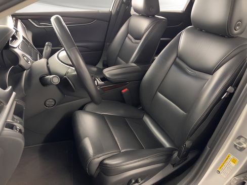 Used 2016 Cadillac XTS Luxury FWD image 5