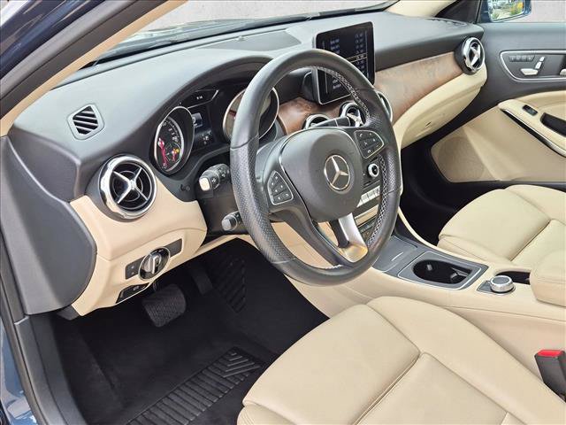 Used 2019 Mercedes-Benz GLA 250 4MATIC image 10