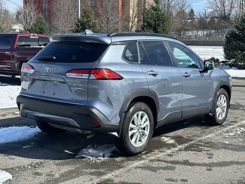 Used 2023 Toyota Corolla Cross LE w/ Moonroof Package image 24