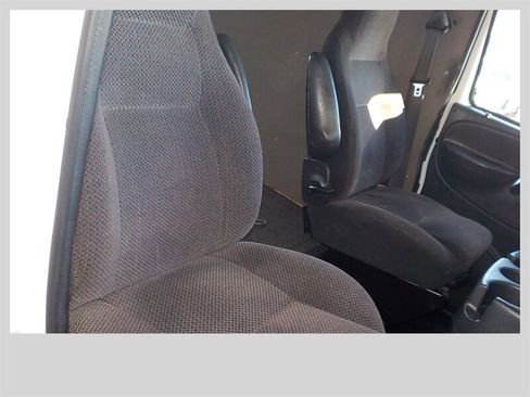 Used 2002 Dodge B1500 image 4