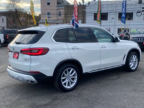 Used 2021 BMW X5 xDrive40i w/ Convenience Package AWD/4WD image 4