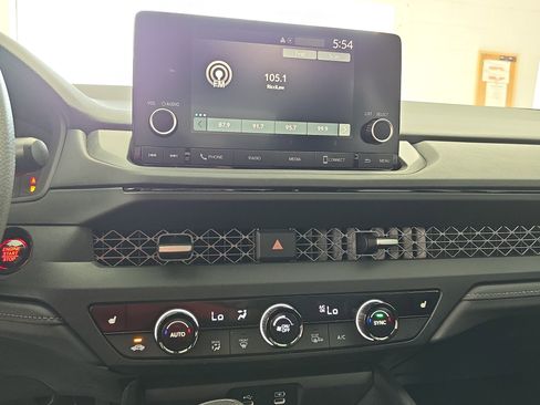 Certified 2024 Honda Accord EX image 19