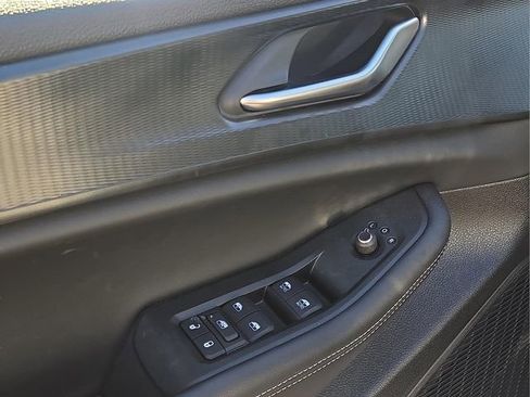 Used 2025 Jeep Grand Cherokee L Laredo w/ Luxury Tech Group I image 22