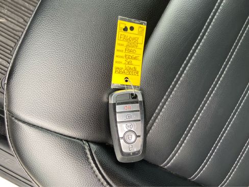Used 2024 Ford Edge SEL w/ Convenience Package AWD/4WD image 40