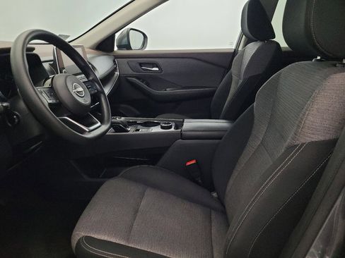 Used 2022 Nissan Rogue SV image 17