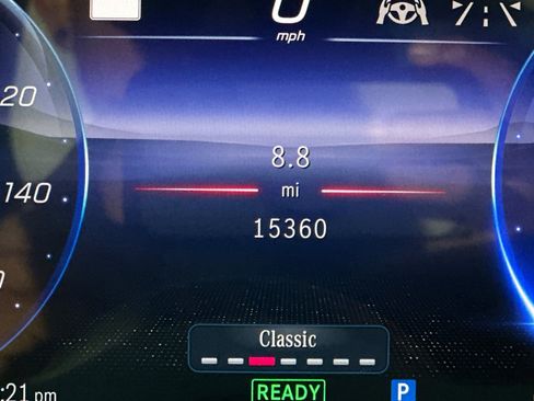 Certified 2023 Mercedes-Benz EQE 500 4MATIC SUV image 37