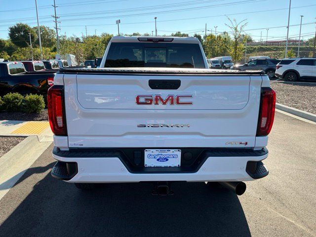 Used 2023 GMC Sierra 2500 AT4 w/ AT4 Premium Plus Package AWD/4WD image 9