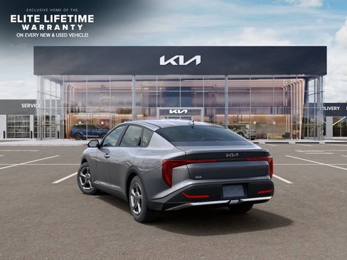 New 2026 Kia K4 FWD image 5