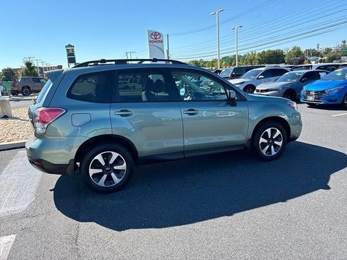 Used 2018 Subaru Forester 2.5i Premium AWD/4WD image 8