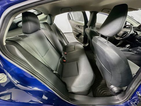 Used 2023 Toyota Prius LE FWD image 11