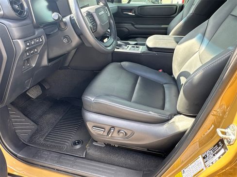 Used 2024 Toyota Land Cruiser image 9