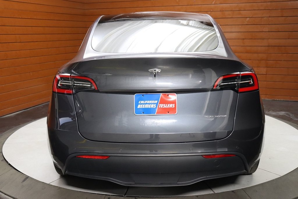 Used 2023 Tesla Model Y Long Range AWD/4WD image 10