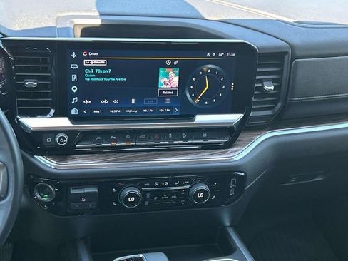 Certified 2025 Chevrolet Silverado 1500 LT w/ Z71 Off-Road Package AWD/4WD image 17