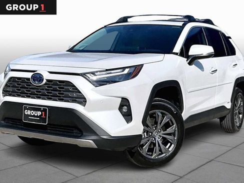 Used 2024 Toyota RAV4 Limited image 1