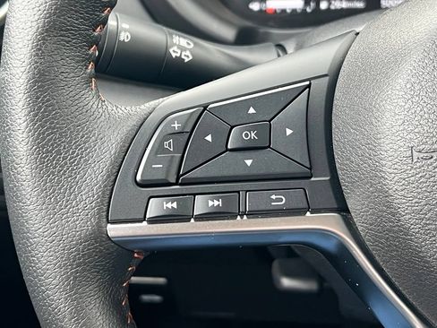 Used 2024 Nissan Kicks SR w/ SR Premium Package FWD image 34