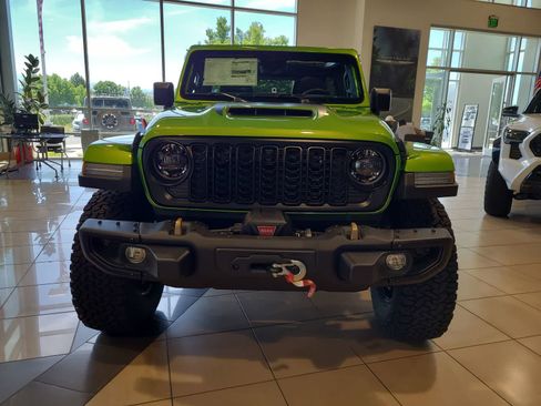 New 2025 Jeep Wrangler Unlimited Rubicon 392 image 14