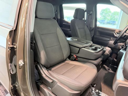 Used 2023 Chevrolet Silverado 1500 LT AWD/4WD image 31