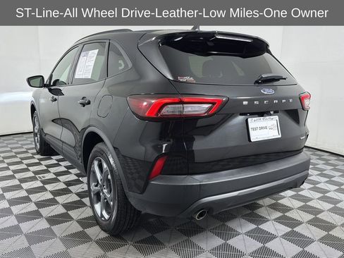 Used 2025 Ford Escape ST-Line image 4