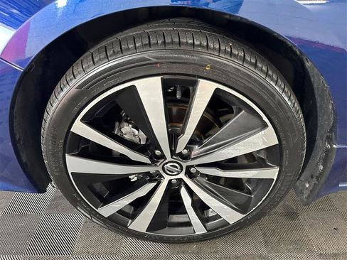 Used 2019 Nissan Altima 2.5 SR AWD/4WD image 30