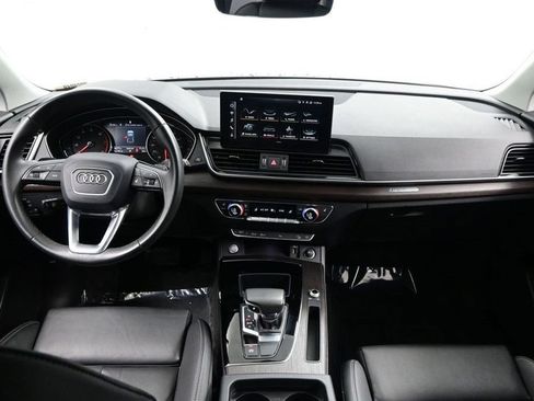 Used 2024 Audi Q5 2.0T Premium w/ Convenience Package AWD/4WD image 35