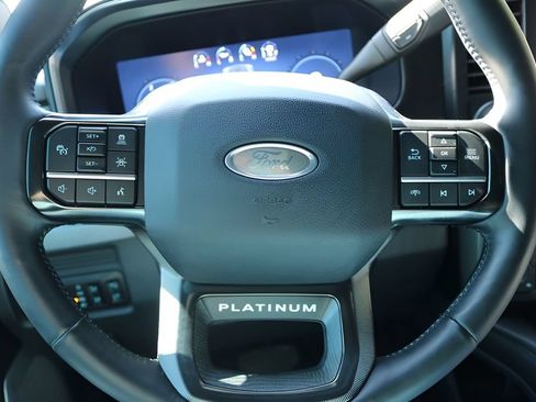 Used 2025 Ford F350 Platinum w/ FX4 Off-Road Package AWD/4WD image 25