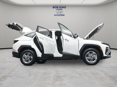 New 2026 Hyundai Tucson SE AWD/4WD image 23