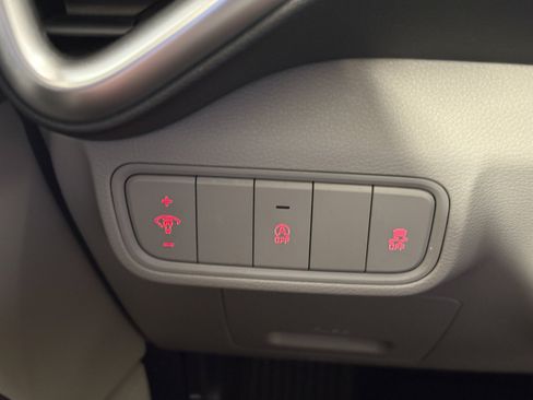 Used 2022 Kia Soul LX FWD image 17