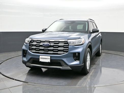 New 2026 Ford Explorer Active w/ Active Comfort Package RWD image 28
