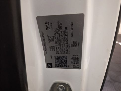 Used 2022 Chevrolet Colorado LT w/ Fleet Safety Package image 35