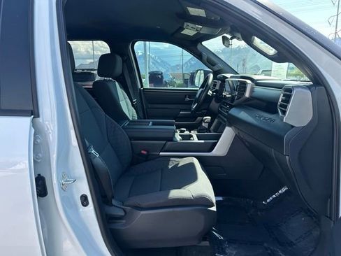 Used 2026 Toyota Tundra SR5 AWD/4WD image 17