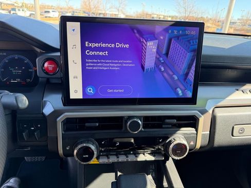 Used 2024 Toyota Tacoma TRD Off-Road w/ TRD Off Road Premium Package image 20