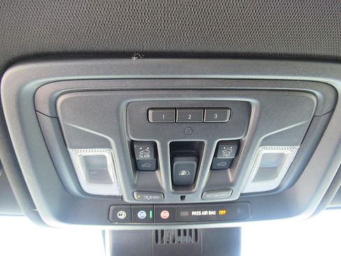 New 2026 GMC Sierra 2500 AT4 w/ AT4 Premium Plus Package AWD/4WD image 32