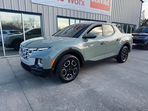 Used 2023 Hyundai Santa Cruz SE image 20