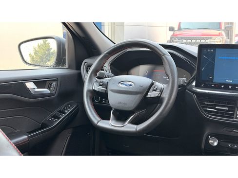Used 2023 Ford Escape ST-Line w/ Tech Pack #1 AWD/4WD image 15