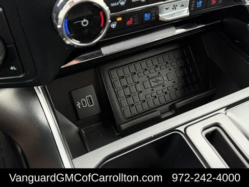 Used 2025 Ford F150 Raptor AWD/4WD image 22