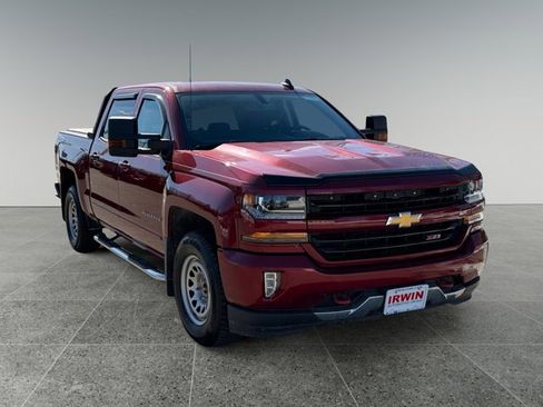 Used 2018 Chevrolet Silverado 1500 LT w/ All Star Edition image 7